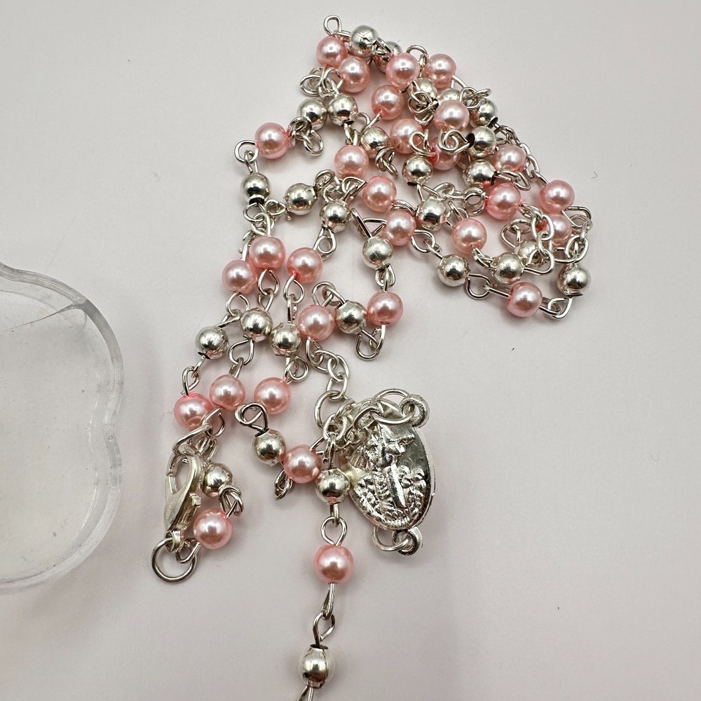 Vintage 90s Pink Faux Pearl Rosary Necklace Silver Tone Crucifix Cross Jewelry